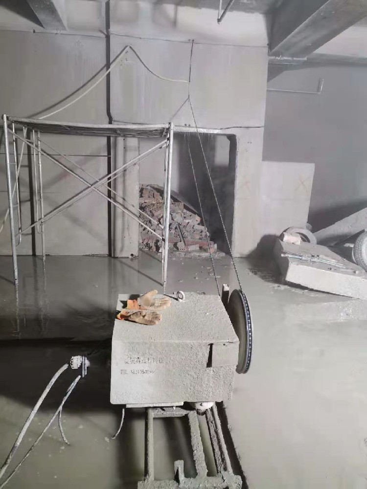 建筑拆除切割